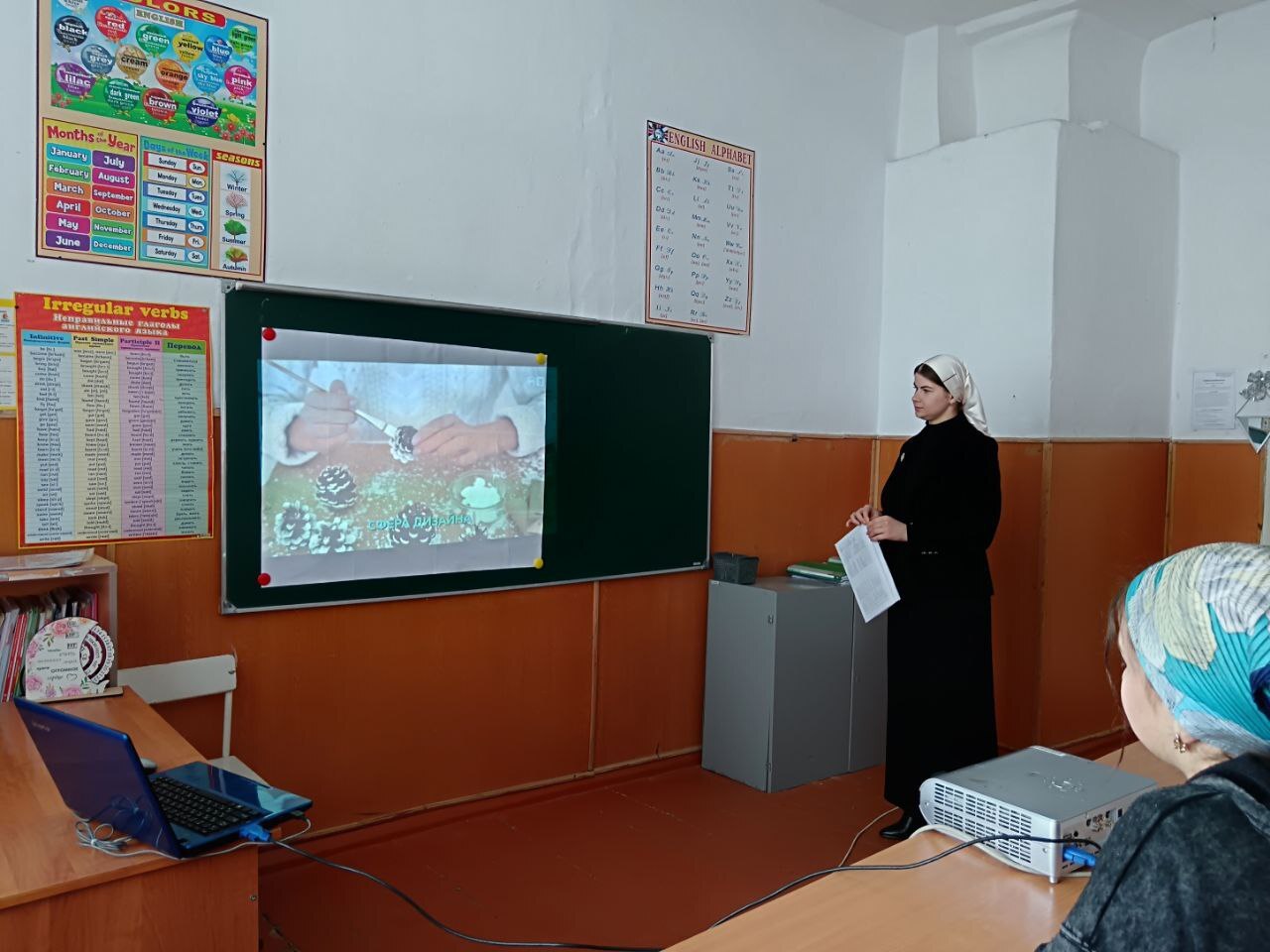 В рамках курса занятий «Россия – мои горизонты» состоялись отраслевые занятия на тему: «Россия креативная: искусство и дизайн».