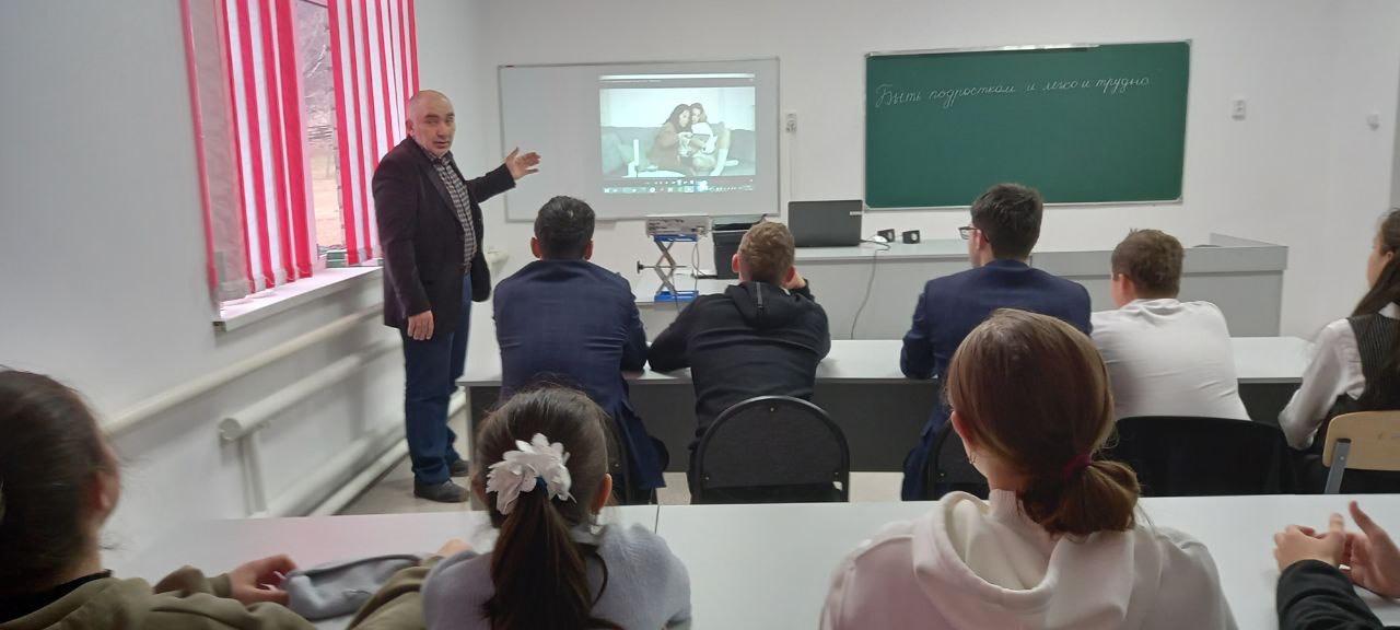 Беседа с учащимися 5-11 классов на тему «Подростком быть и трудно и легко»..