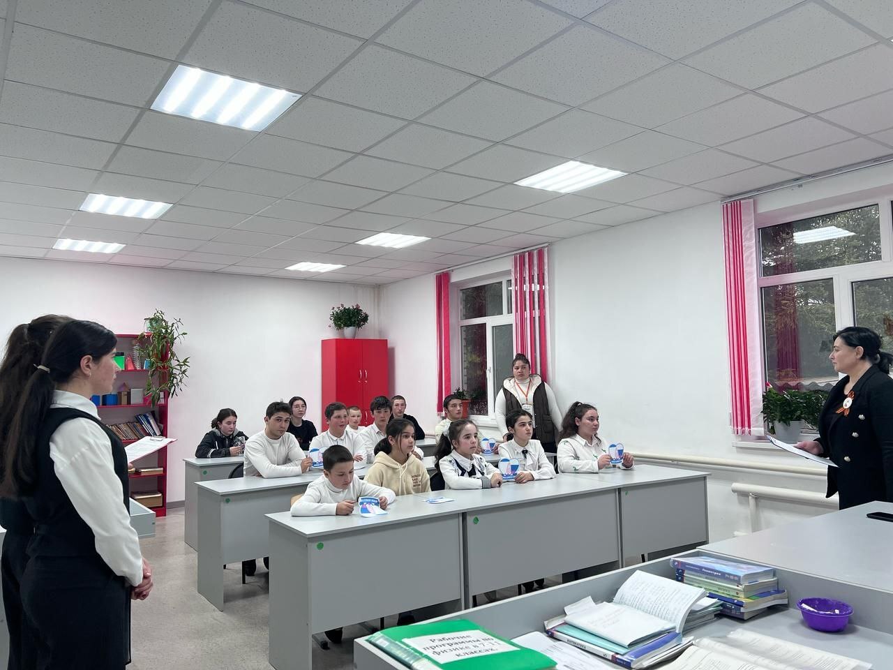 Внеклассное мероприятие &amp;quot;Россия и Крым. Мы вместе&amp;quot;.